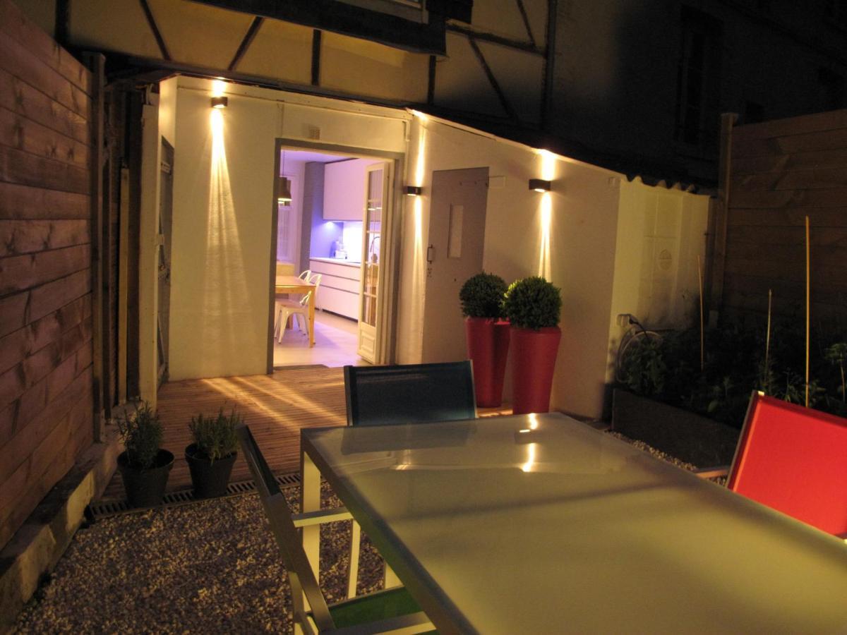 The Grey House Vila Honfleur Exterior foto